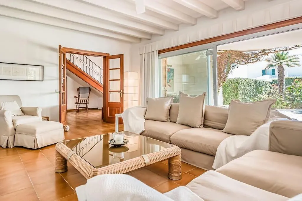 La Calma Espectacular Villa Con Jardin Y Piscina En Menorca سالغار