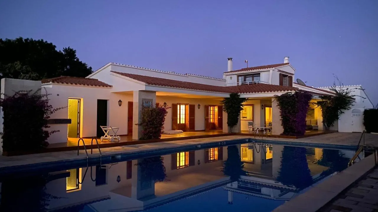 La Calma Espectacular Villa Con Jardin Y Piscina En Menorca سالغار 0*,